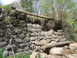 Wiederaufbau der Stützmauer I